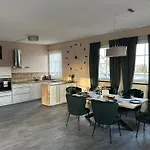 Staytnt-moderne 100qm Wohlfuehlwohnung In Ruhiger Lage