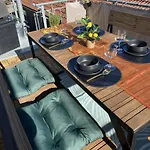아파트 Staytnt-moderne 100qm Wohlfuehlwohnung In Ruhiger Lage *