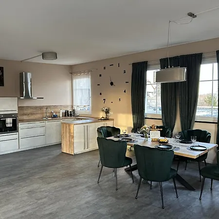 Staytnt-moderne 100qm Wohlfuehlwohnung In Ruhiger Lage