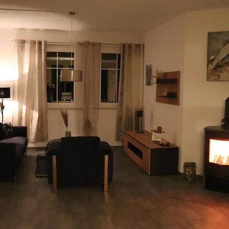 Апартаменты Staytnt-wohlfuehlwohnung In Binsdorf *