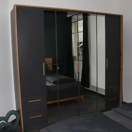 Апартаменты Staytnt-wohlfuehlwohnung In Binsdorf Geislingen