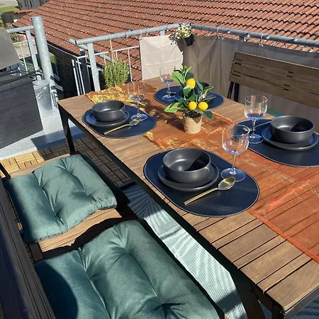 公寓 Staytnt-moderne 100qm Wohlfuehlwohnung In Ruhiger Lage Geislingen